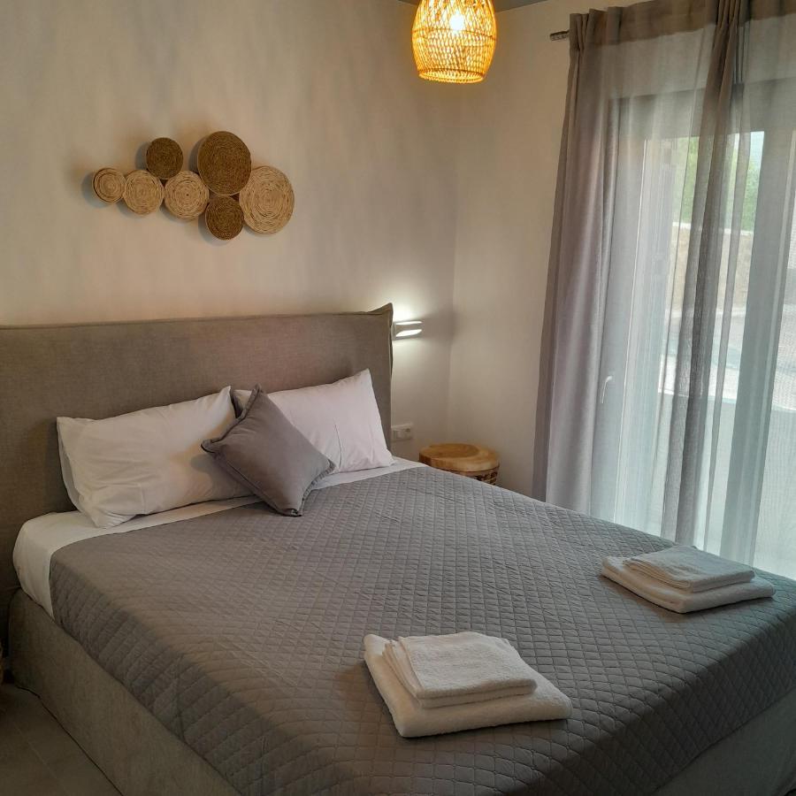Brand New Flat Near De Bosset Bridge, Argostoli Lägenhet Exteriör bild