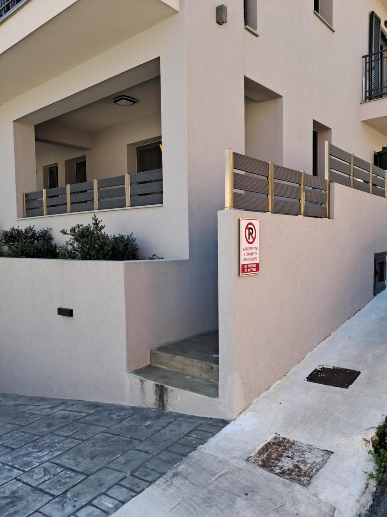Brand New Flat Near De Bosset Bridge, Argostoli Lägenhet Exteriör bild